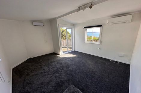 Photo of property in 23 Totara Street, Eastbourne, Lower Hutt, 5013