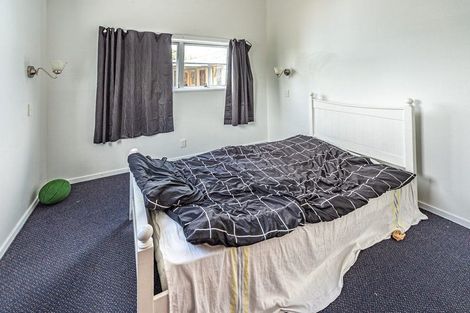 Photo of property in 1 Hurworth Place, College Estate, Whanganui, 4500