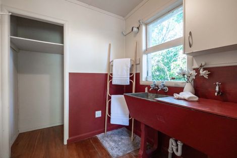 Photo of property in 12 Mansel Avenue, Hillcrest, Hamilton, 3216