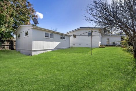 Photo of property in 5 Astor Place, Manurewa, Auckland, 2102