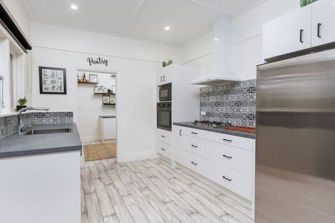 Photo of property in 30 Coronation Street, Waimate, 7924