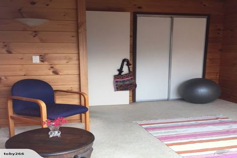 Photo of property in 12 Woodleigh Street, Frankleigh Park, New Plymouth, 4310