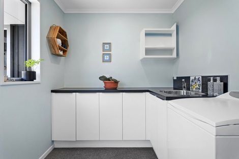 Photo of property in 3 Denton Street, Amberley, 7410