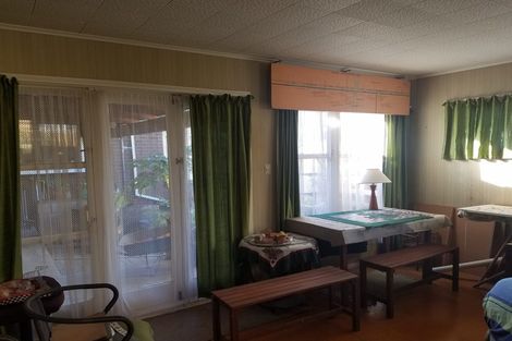 Photo of property in 24 Newhaven Terrace, Mairangi Bay, Auckland, 0630