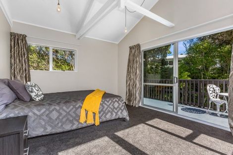 Photo of property in 92 Leinster Avenue, Raumati South, Paraparaumu, 5032