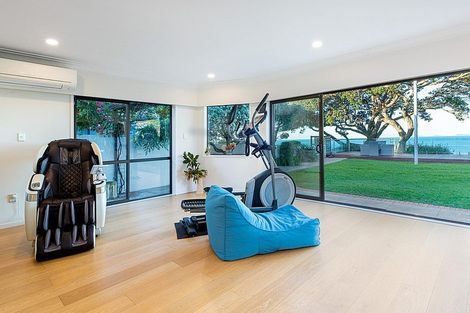 Photo of property in 18 Red Bluff Rise, Campbells Bay, Auckland, 0630