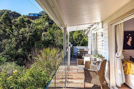 Photo of property in 24 Miro Road, Palm Beach, Waiheke Island, 1081