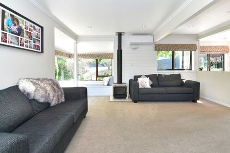 Photo of property in 53a Swann Beach Road, Stanmore Bay, Whangaparaoa, 0932