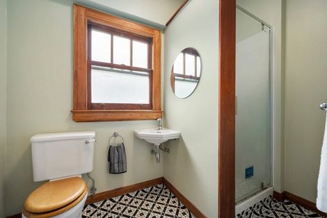 Photo of property in Zena Court, 7/11 Dufferin Street, Mount Victoria, Wellington, 6021