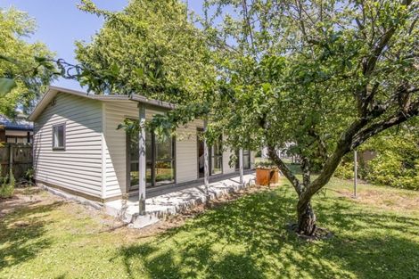Photo of property in 8 Westmont Street, Ilam, Christchurch, 8041