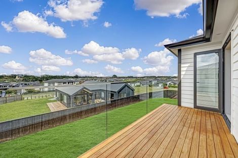 Photo of property in 70 Kaipara Portage Road, Riverhead, 0820