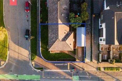 Photo of property in 1/180 Edgeware Road, Edgeware, Christchurch, 8013