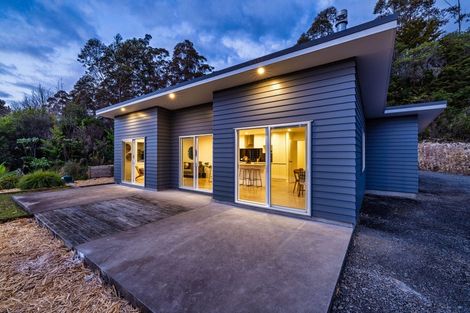 Photo of property in 166 Waimate Road North, Kerikeri, 0293