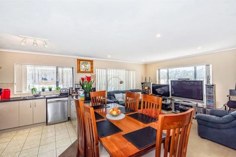 Photo of property in 235 Triangle Road, Massey, Auckland, 0614