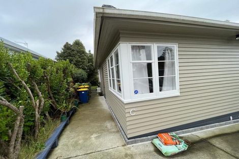 Photo of property in 379c West Coast Road, Glen Eden, Auckland, 0602