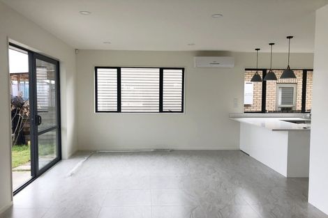 Photo of property in 177 Titirangi Road, New Lynn, Auckland, 0600