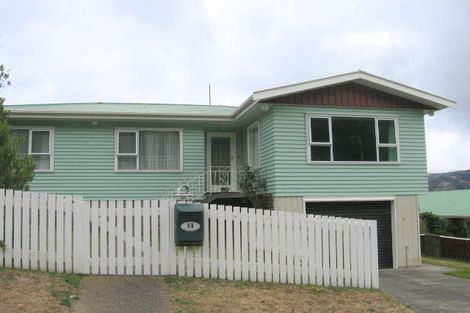 Photo of property in 68 Melrose Road, Island Bay, Wellington, 6023