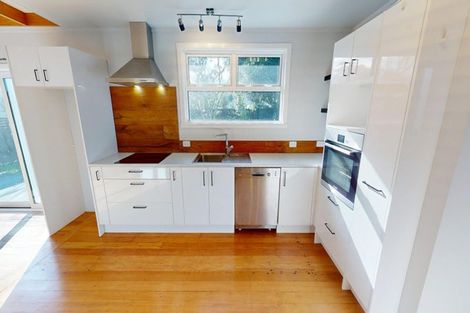 Photo of property in 18a Parkes Avenue, Saint Johns Hill, Whanganui, 4501