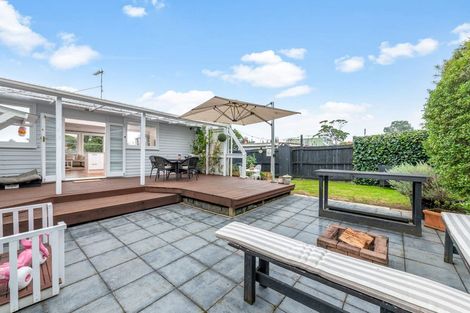 Photo of property in 21 Chartwell Avenue, Glenfield, Auckland, 0629