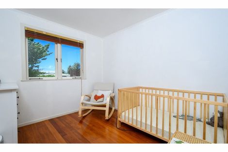 Photo of property in 17 Chorley Avenue, Massey, Auckland, 0614