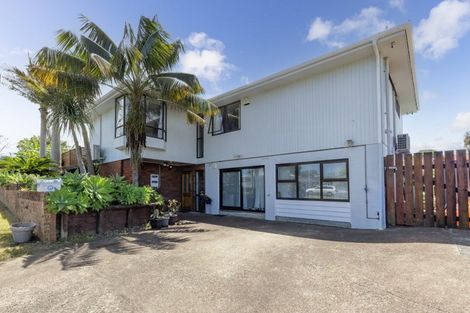 Photo of property in 8 Tane Street, New Lynn, Auckland, 0600