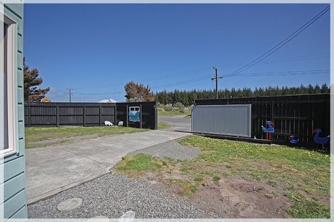 Photo of property in 2076 Tangimoana Road, Tangimoana, Palmerston North, 4473