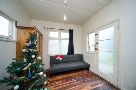 Photo of property in 48 Seaforth Avenue, Milson, Palmerston North, 4414