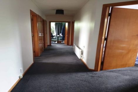 Photo of property in 5 Kowhai Place, Eltham, 4322