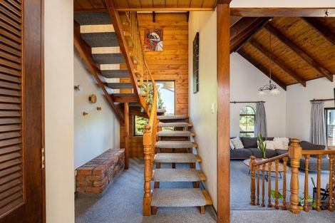 Photo of property in 288e Mangorei Road, Merrilands, New Plymouth, 4312