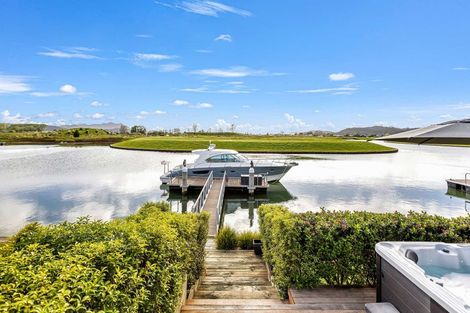 Photo of property in 30 Ngaroma Crescent, Whitianga, 3510