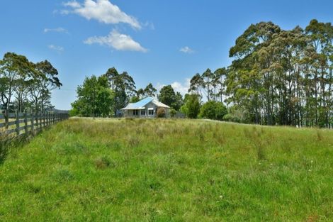 Photo of property in 123 Gatfield Road, Kaukapakapa, 0873