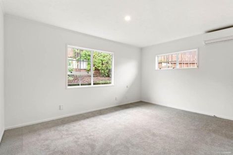 Photo of property in 23 Centorian Drive, Windsor Park, Auckland, 0632