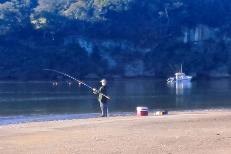 Photo of property in 24 Aquila Drive, Whitianga, 3510