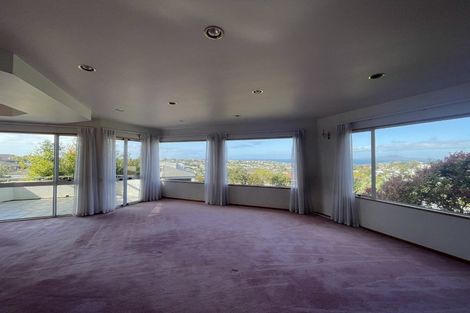 Photo of property in 19 Calypso Place, Rothesay Bay, Auckland, 0630