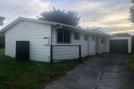 Photo of property in 2/17 Donovan Road, Paraparaumu Beach, Paraparaumu, 5032