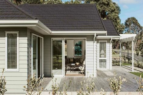 Photo of property in 52 Reel Road, Waihi Beach, 3611