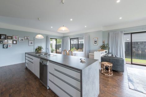 Photo of property in 16 Tana Pukekohatu Avenue, Motueka, 7120