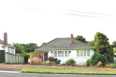 Photo of property in 32 Montrose Street, Point Chevalier, Auckland, 1022