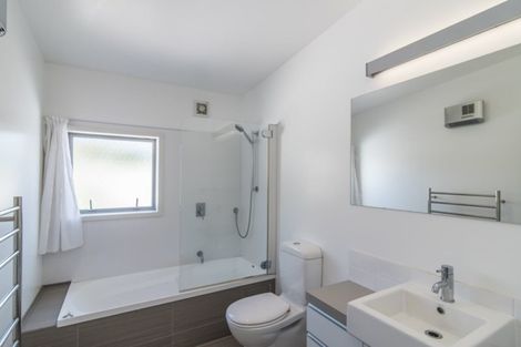 Photo of property in 74 Saddleback Grove, Karori, Wellington, 6012