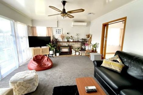 Photo of property in 52 Hendon Road, Fairview Downs, Hamilton, 3214