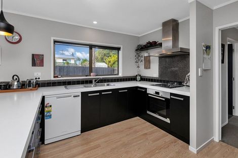 Photo of property in 118 Old Onerahi Road, Onerahi, Whangarei, 0110