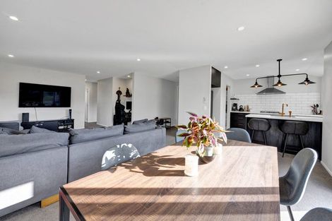 Photo of property in 191 Turuturu Road, Hawera, 4674