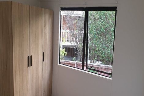 Photo of property in 62 Bradbury Road, Botany Downs, Auckland, 2010