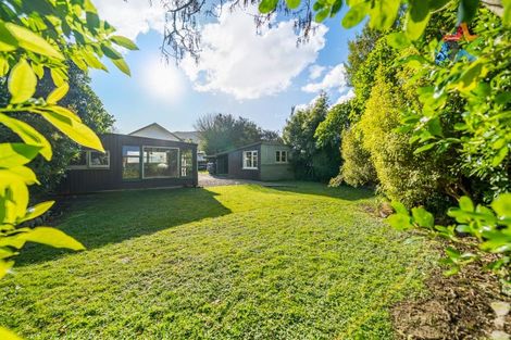 Photo of property in 224 Eastern Hutt Road, Stokes Valley, Lower Hutt, 5019