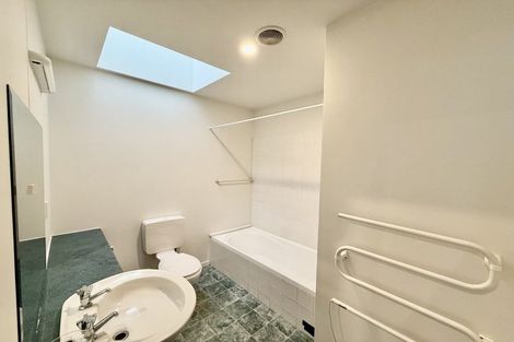 Photo of property in 2/455 Barbadoes Street, Edgeware, Christchurch, 8013