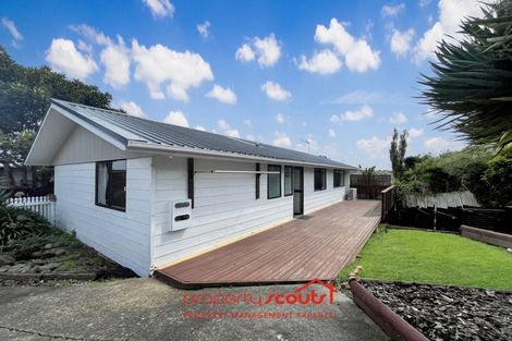 Photo of property in 25 Lilburn Crescent, Massey, Auckland, 0614