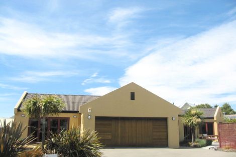 Photo of property in 11 Cordyline Place, Waimairi Beach, Christchurch, 8083