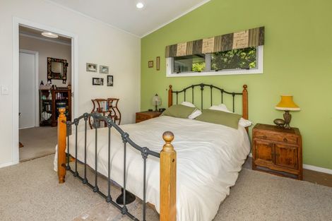 Photo of property in 2 Donlin Road, Pukerua Bay, 5026