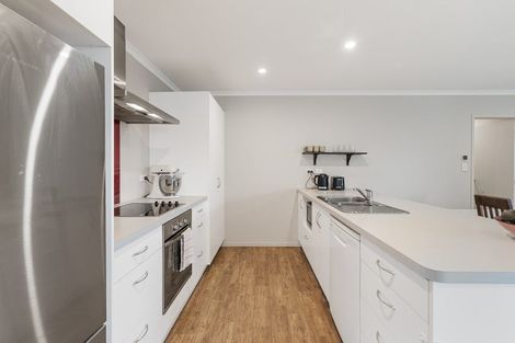 Photo of property in 6 Atkins Way, Ohauiti, Tauranga, 3112