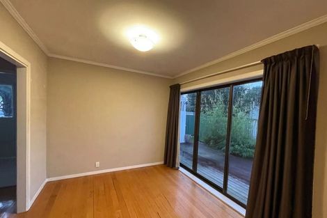 Photo of property in 1/128 Clevedon Road, Papakura, 2110